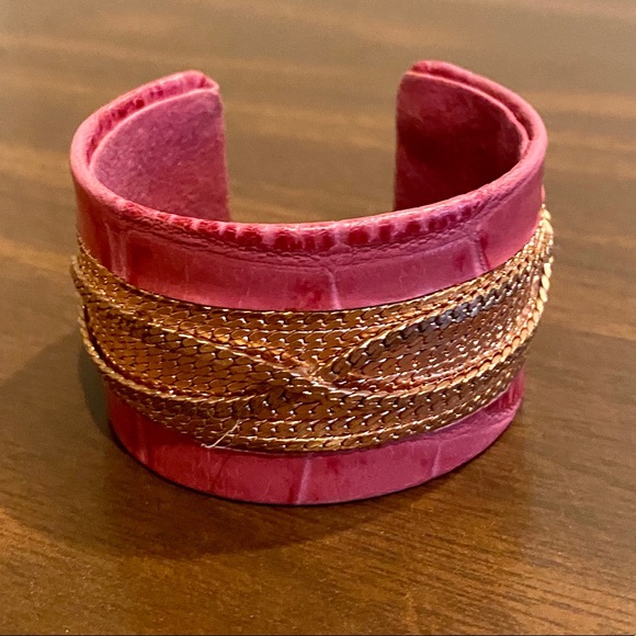 Pink Croco Leather Cuff Bracelet - Picture 5 of 6